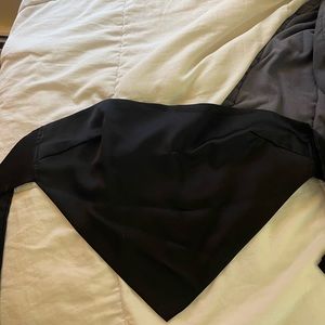 Black nastygal tie back scarf top!